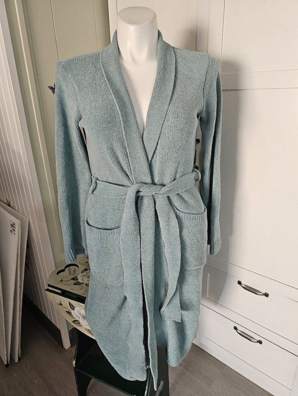 N Natori Womens M Plush Robe Sage Green Chenille Fleece Belted Long Bathrobe